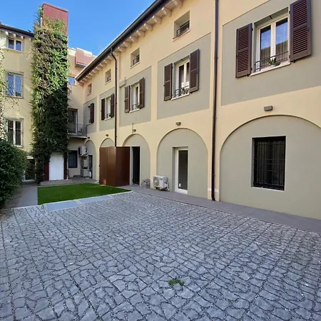 Malvezzi24 Boutique Gasthof Desenzano del Garda