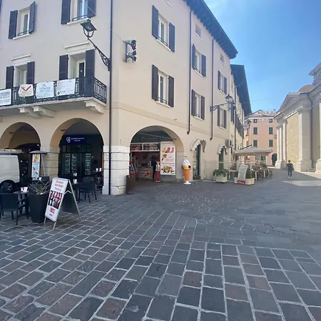 Guest house Malvezzi24 Boutique Desenzano del Garda
